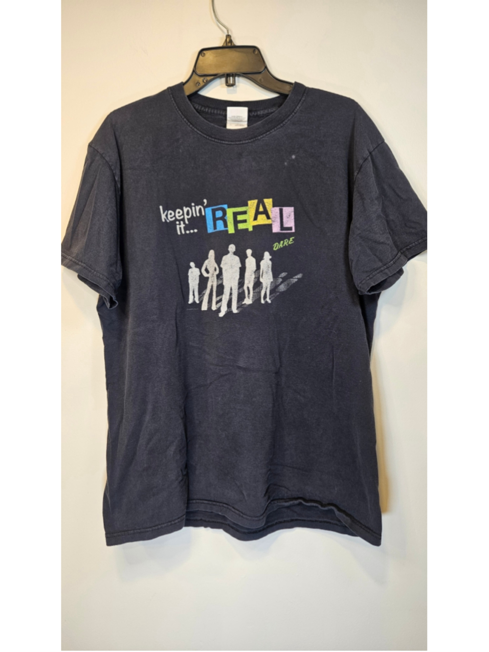 Vintage Y2K DARE Keepin It Real T Shirt Faded Black Drug Abuse Resistance Tee
